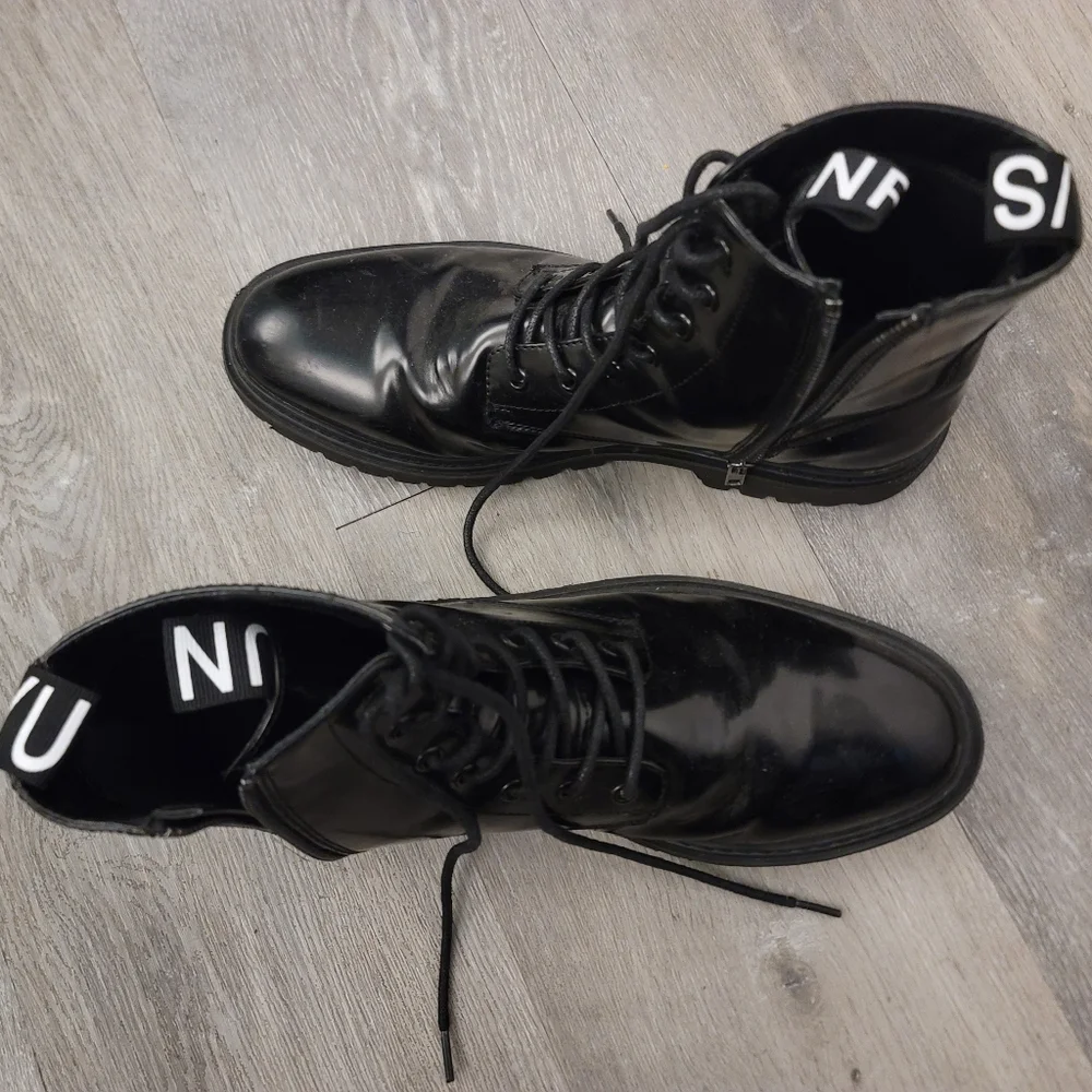 Boot for men - Picture 7 of 9